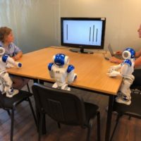 Дети более подвержены влиянию со стороны роботов, чем взрослые