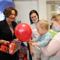 Московская «Единая Россия» дала старт Всероссийской благотворительной акции «Коробка храбрости»