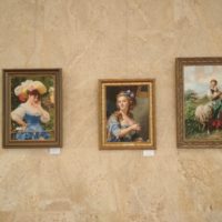 Выставка в Государственном Кремлевском Дворце пополнилась новыми картинами